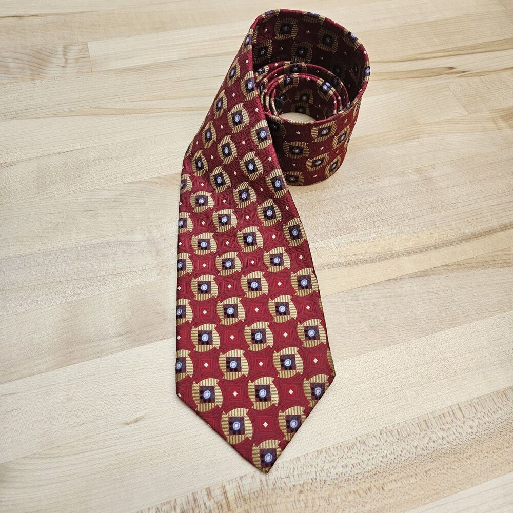 ROBERT TALBOTT Best of Class Men's 100% Silk Necktie Designer Geometric Red EUC